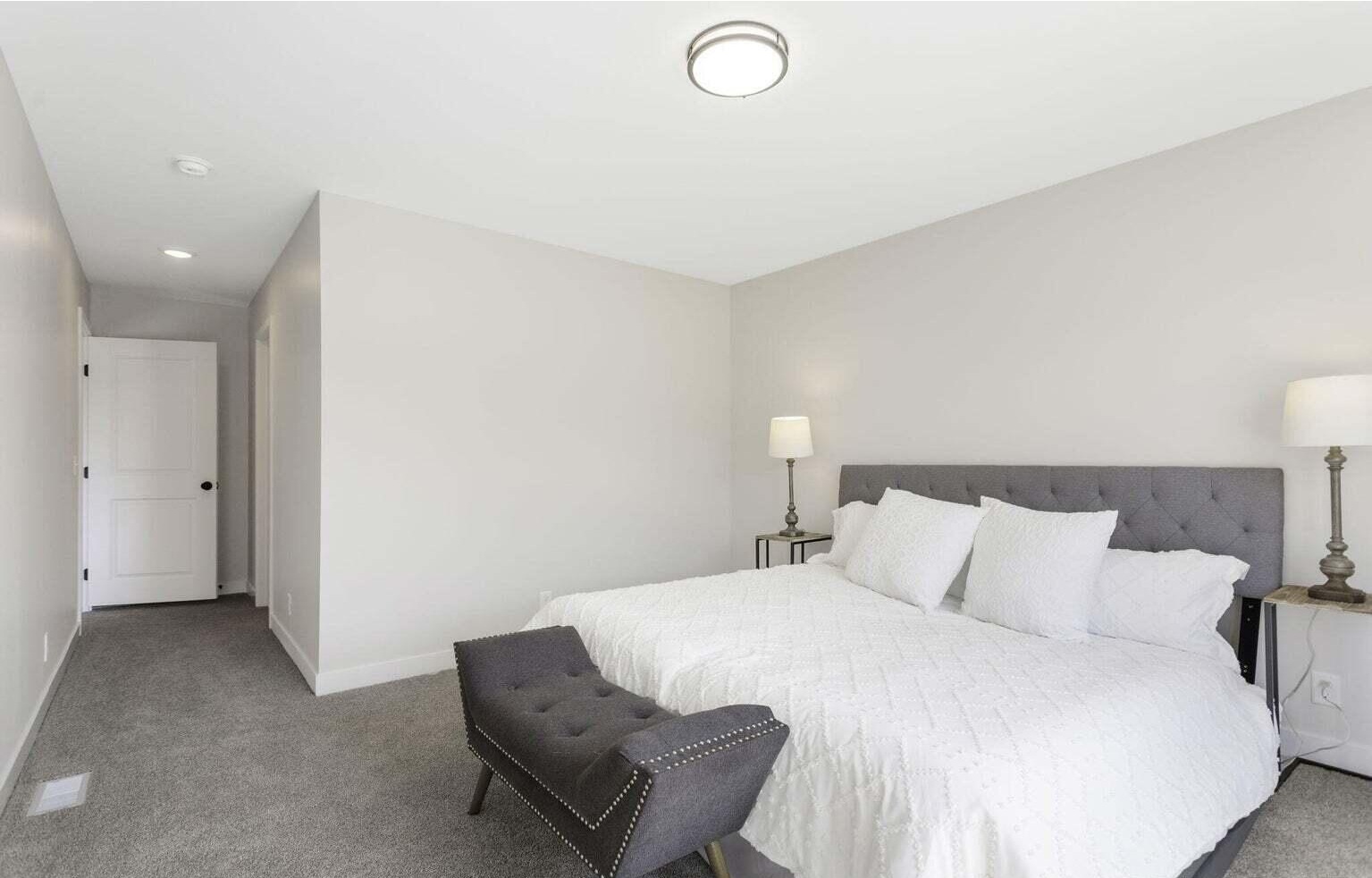 Signature Estates bedroom floor plan