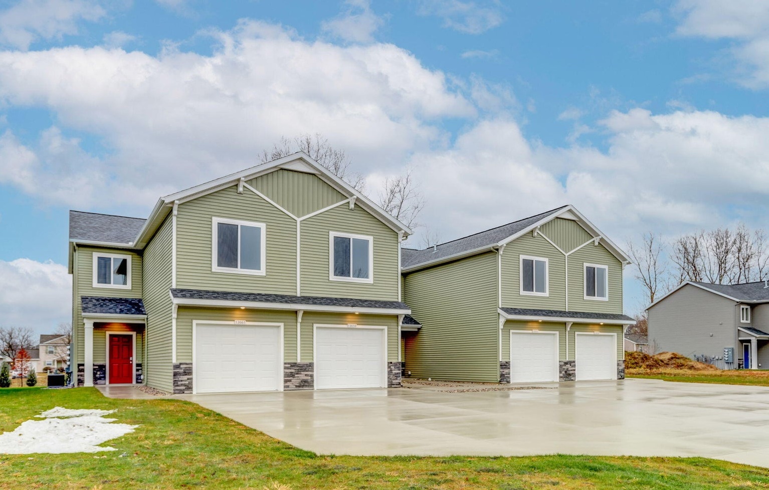 Signature Estates new construction townhomes in Holland, Michigan