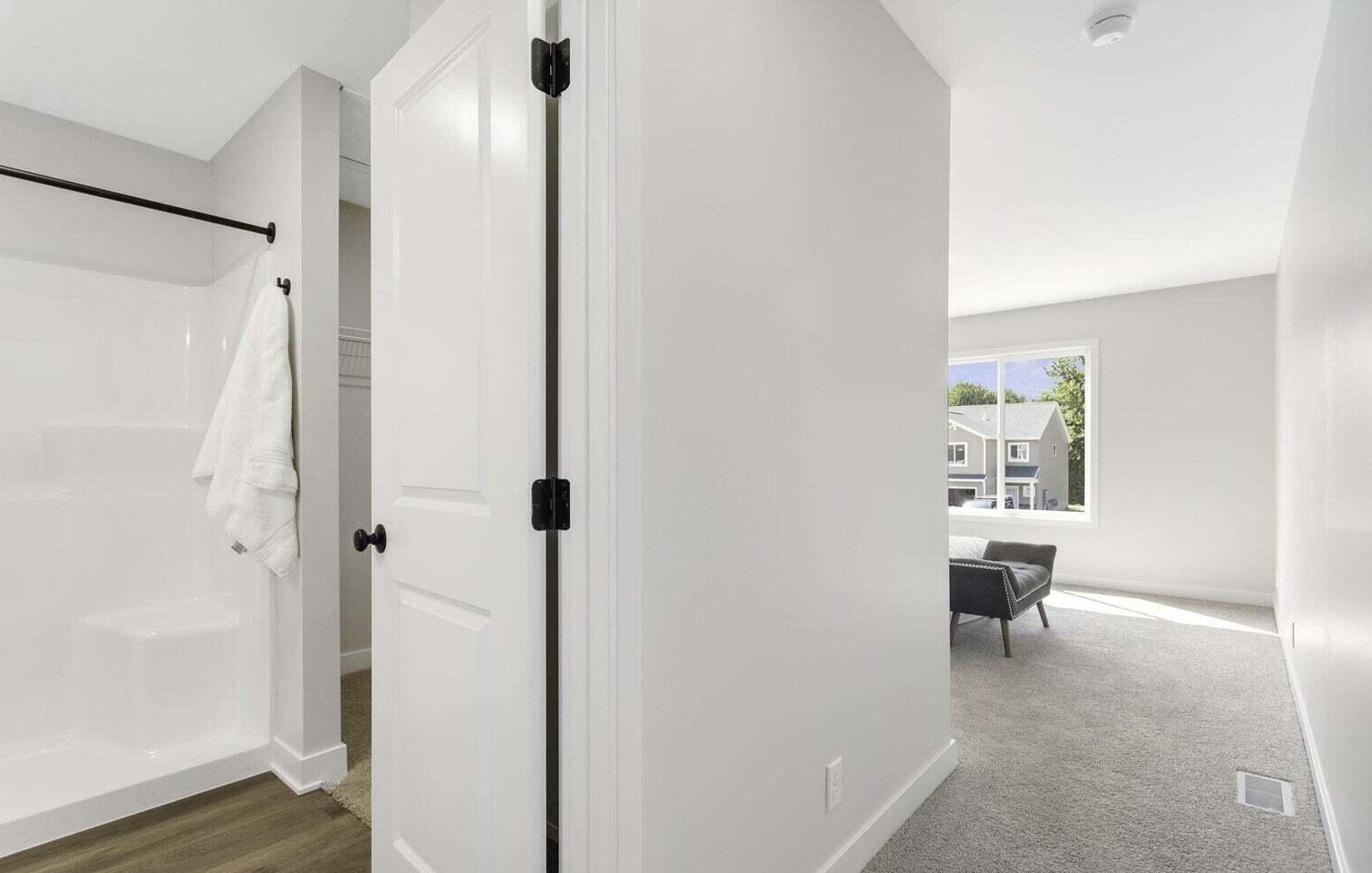 Signature Estates upper level floor plan